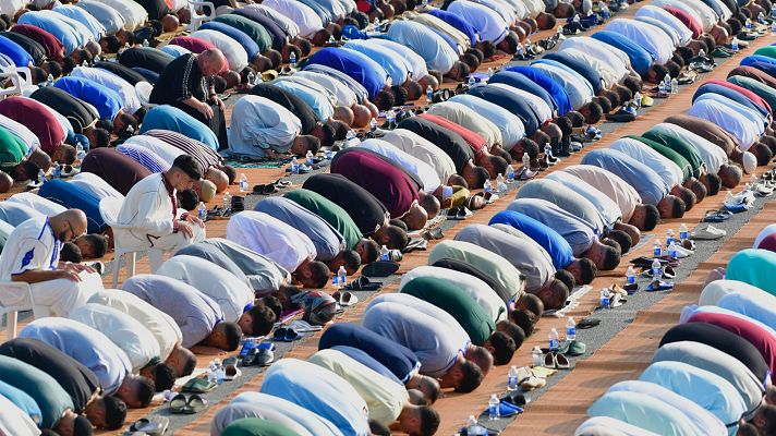 Telediario 1 - El Gobierno ve en Jumilla la "deriva extremista" de la derecha y el PP responde: "Respetamos las creencias de todos"