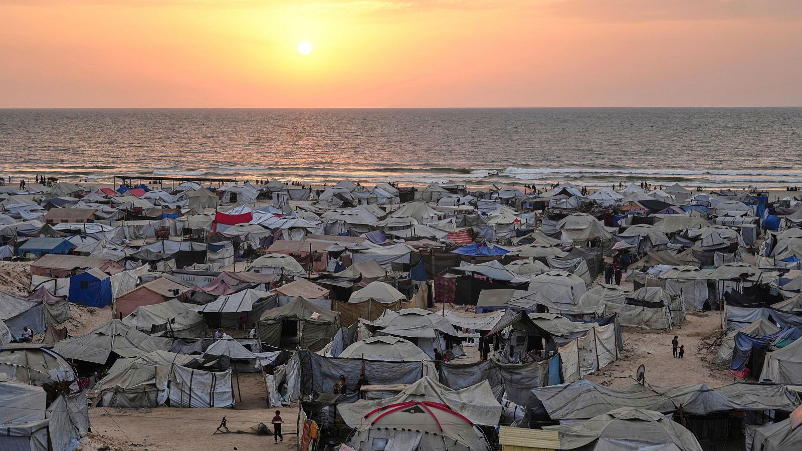 Netanyahu pone en marcha su plan de ocupación de Gaza - Telediario 1 | Ver