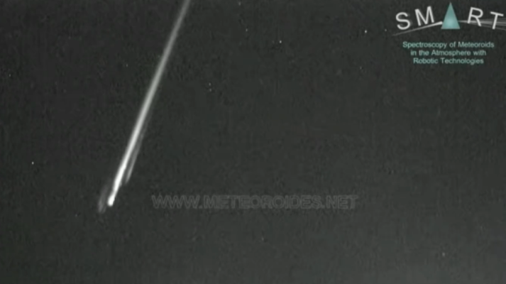 Telediario 1 - Un cohete chino se desintegra y provoca una lluvia de basura espacial avistada desde España