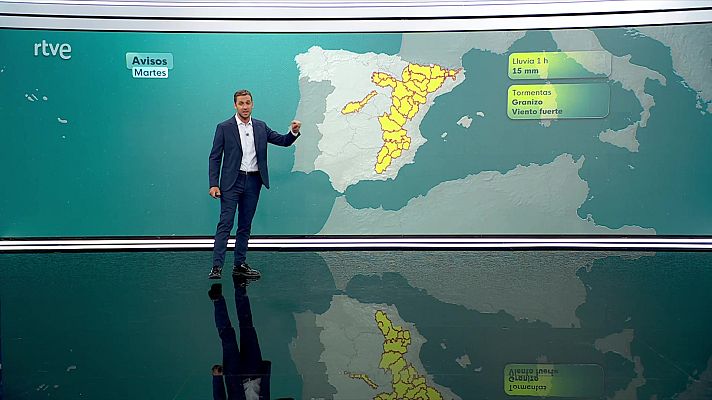 El tiempo - Tormentas y chubascos con probabilidad de ser localmente fuertes con granizo en Pirineos y sur de la ibérica