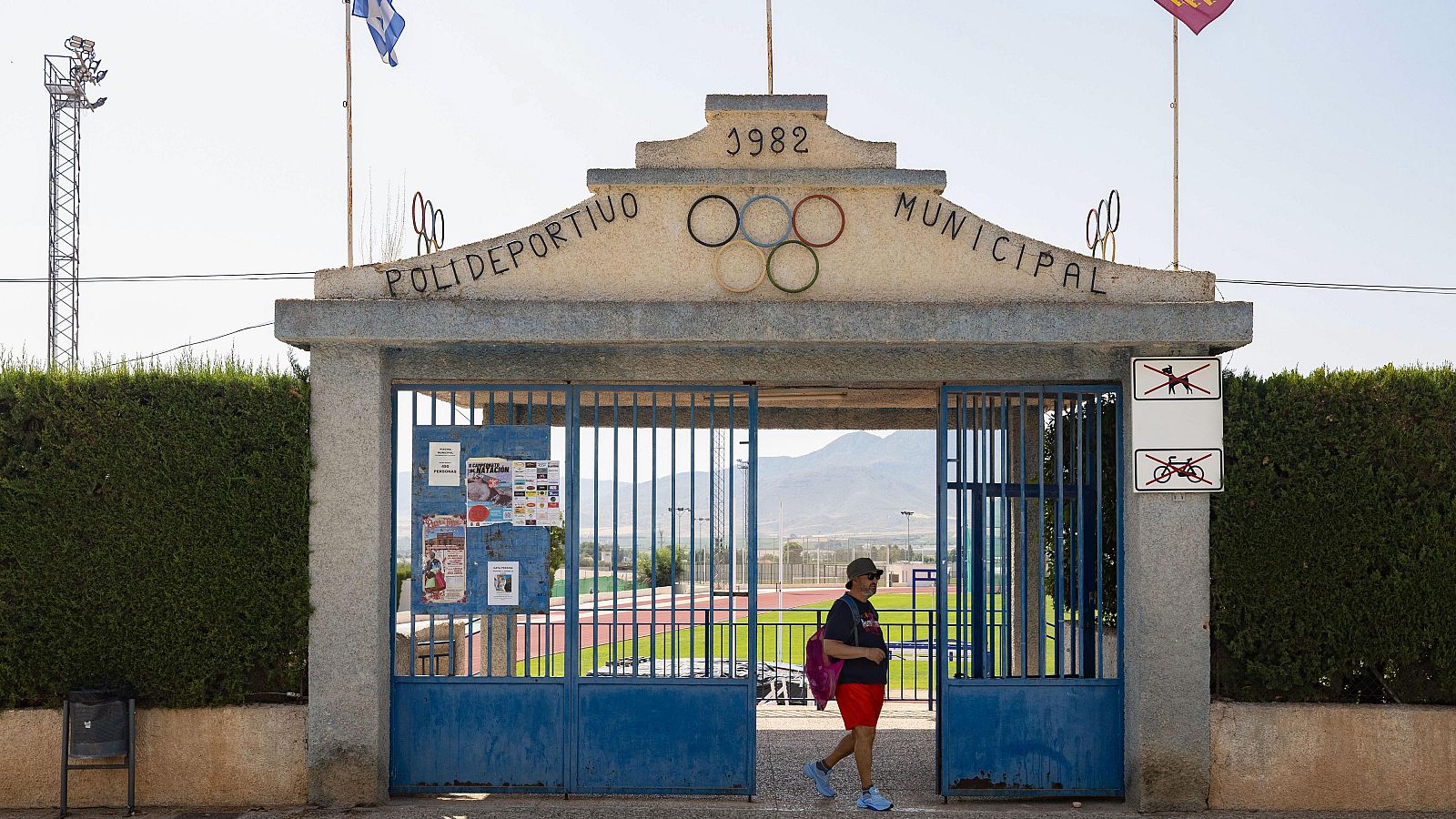 Polémica en Jumilla por el uso religioso del polideportivo | Ver