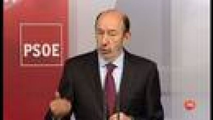 Informativo 24h - Rubalcaba exige a Rajoy que "explique ya" las cuentas del PP a los españoles