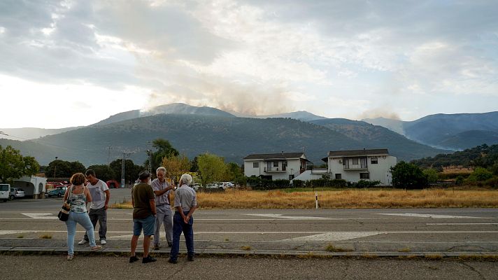 Telediario 1 - Extremadura declara nivel dos de alerta por los incendios en Casares de las Hurdes y Jarilla