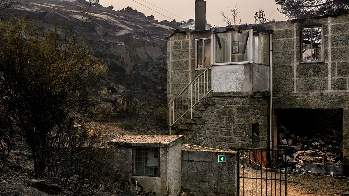 La tarde en 24h - Evacuan a 25 ancianos de la residencia de Chandrexa, Ourense, por precaución ante el incendio