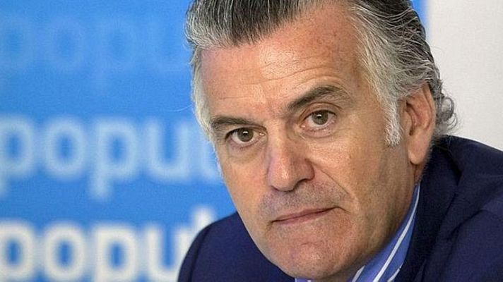 Telediario 1 - ¿Pagos en B en el PP?