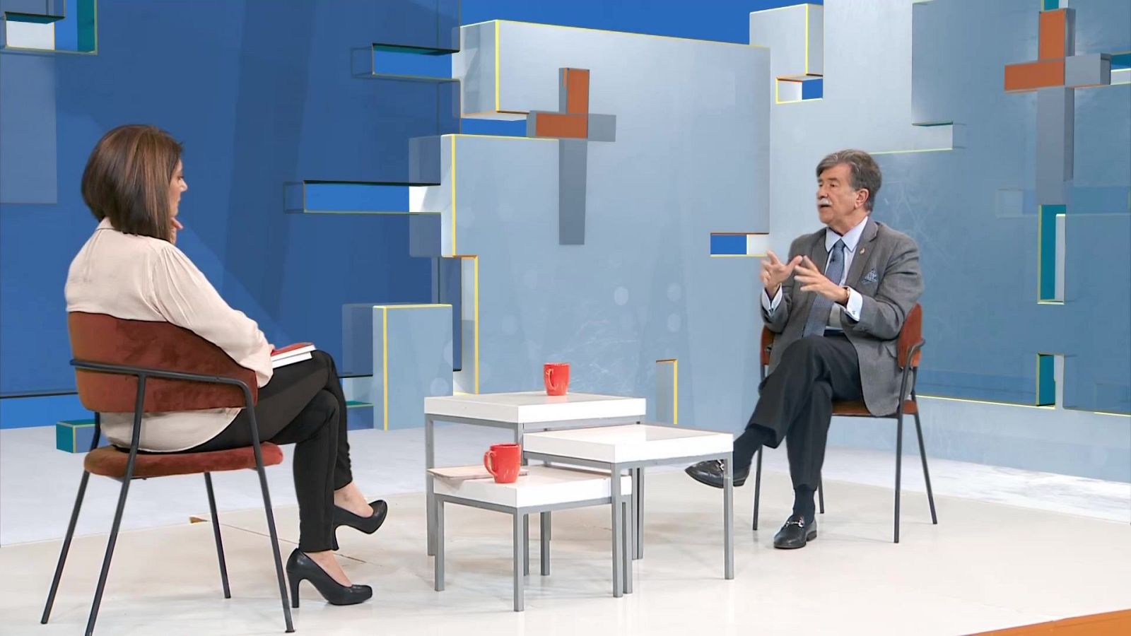 Últimas Preguntas - ¿Una sociedad que no crece? - Últimas preguntas | Ver