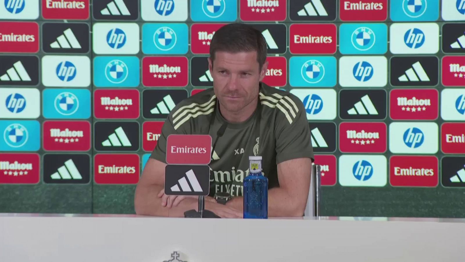 Xabi Alonso vuelve al Bernabéu como ídolo del madridismo 11 años después - Fútbol | Ver