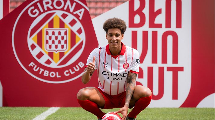 Los Deportes de La1 - Axel Witsel, presentado por el Girona: "Sentí esa conexión que tu cabeza te dice que es el sitio al que tienes que ir"