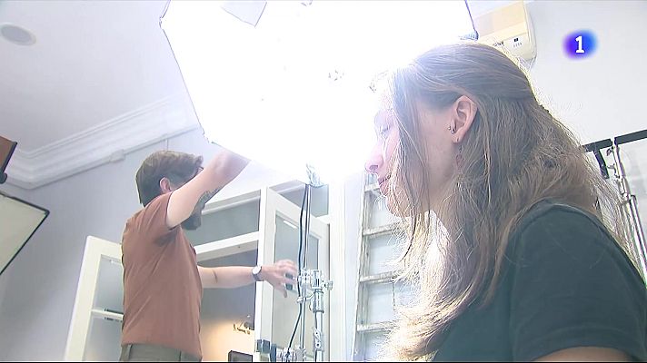 L'Informatiu - La fotografia analògica torna a estar de moda