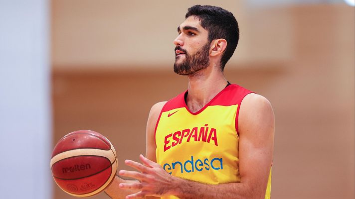 Baloncesto en RTVE - Buenas noticias para el Eurobasket 2025: Santi Aldama: "Me encuentro  genial y tengo muchas ganas de jugar"