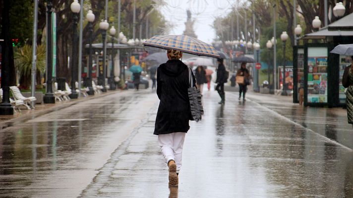 L'Informatiu - Alerta per tempestes a les comarques interiors de Girona