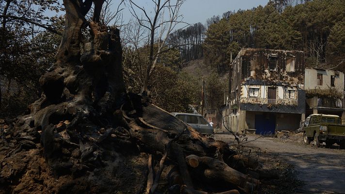 Telediario 1 - El incendio de Larouco vuelve a afectar a varias poblaciones