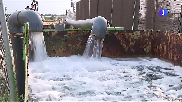 L'Informatiu - Denuncia col·lectiva contra l'Ajuntament de Santa Susanna per abocar aigües freàtiques al mar