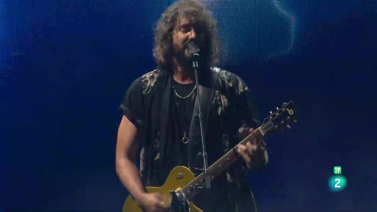 Mikel Izal en concert - Festival Cruïlla - Especials en català | Veure