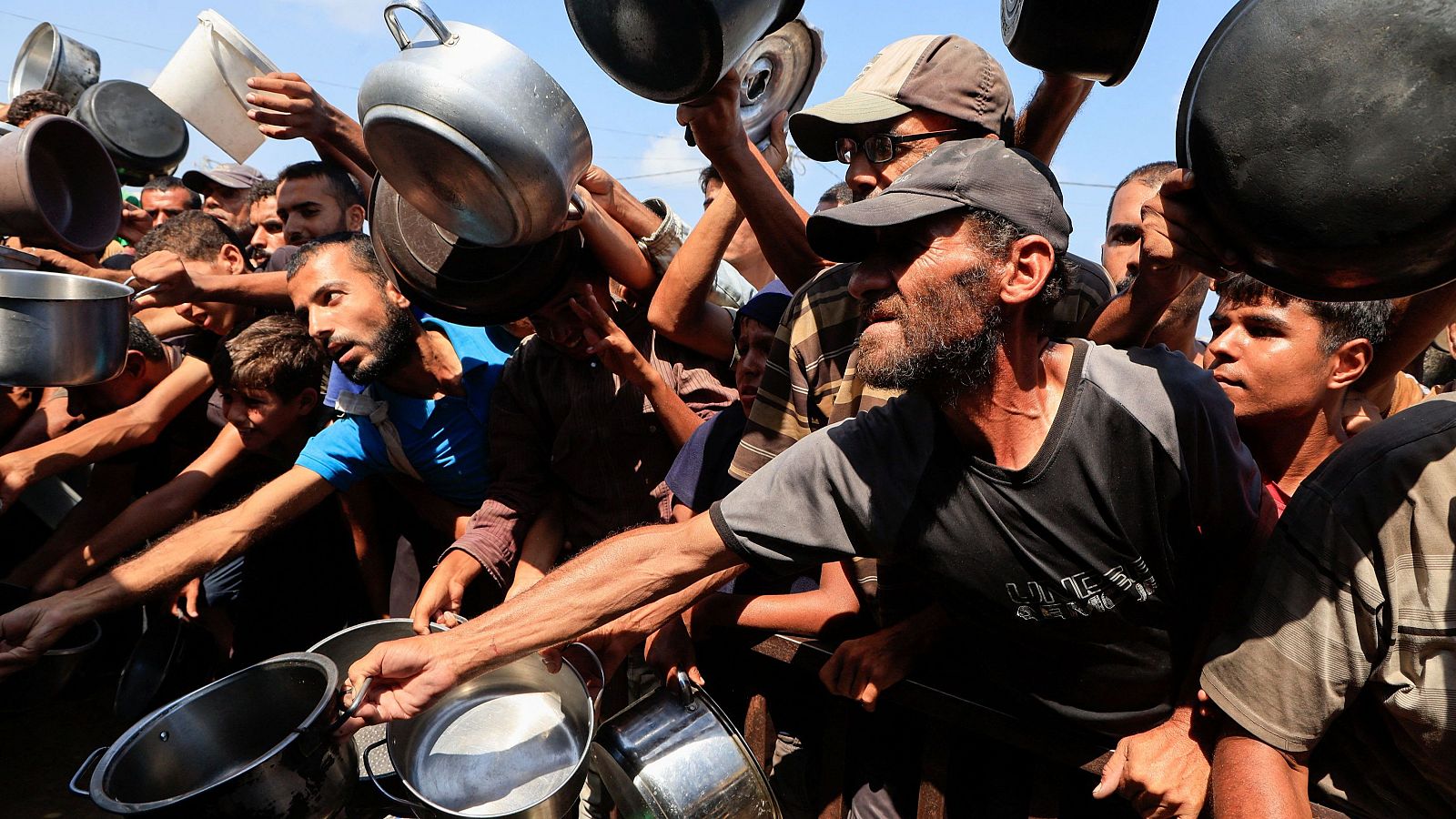 La campaña de Israel para negar el hambre en Gaza