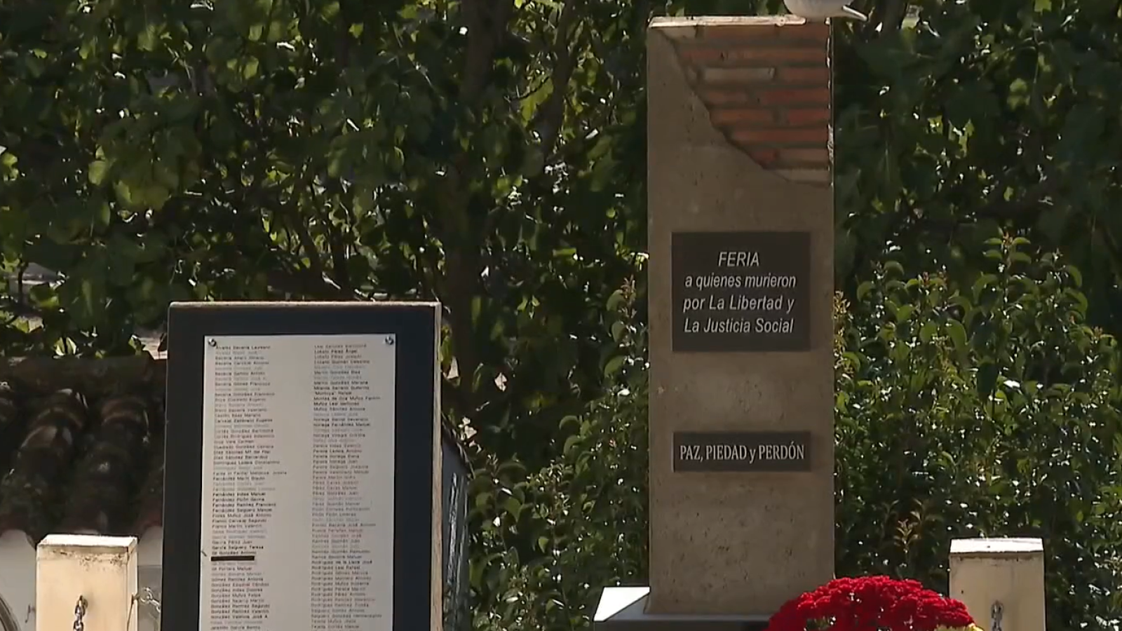 Entrega de restos de la finca "El Salamanco Chico" (Feria, Badajoz) | Ver ahora