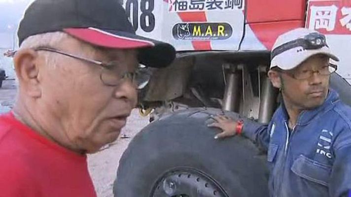 Telediario 1 - El orgullo de acabar el Dakar 'sano y salvo'