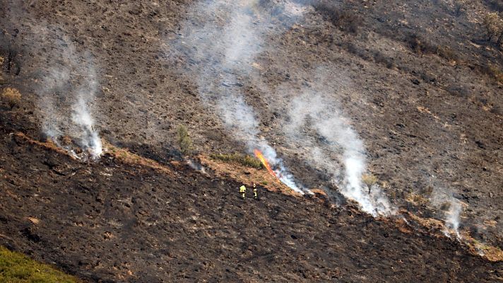 Telediario Fin de Semana - Evolución favorable del incendio de Igüeña, en León