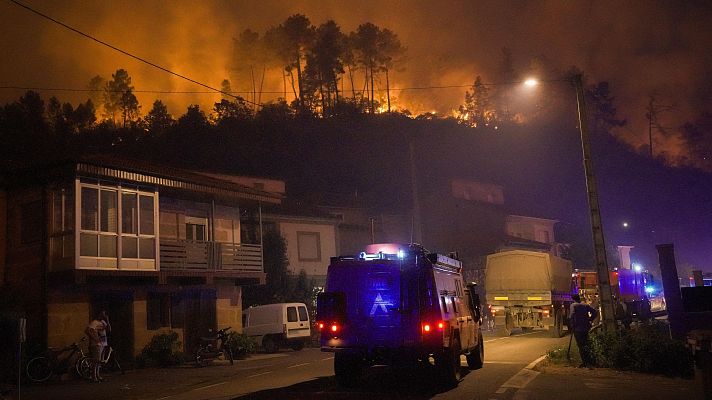 Las llamas siguen amenazando Ourense - Telediario Fin de Semana | Ver