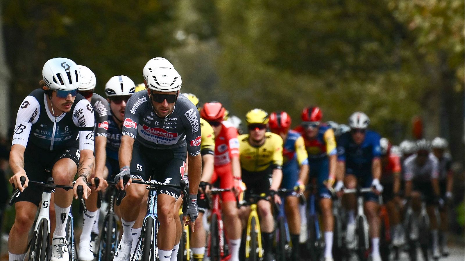 Vuelta ciclista a España 2025 - 2ª etapa: Alba - Limone Piemonte | Ver