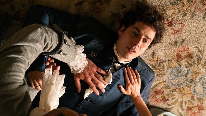 Valle Salvaje - Julio bebe de la copa envenenada