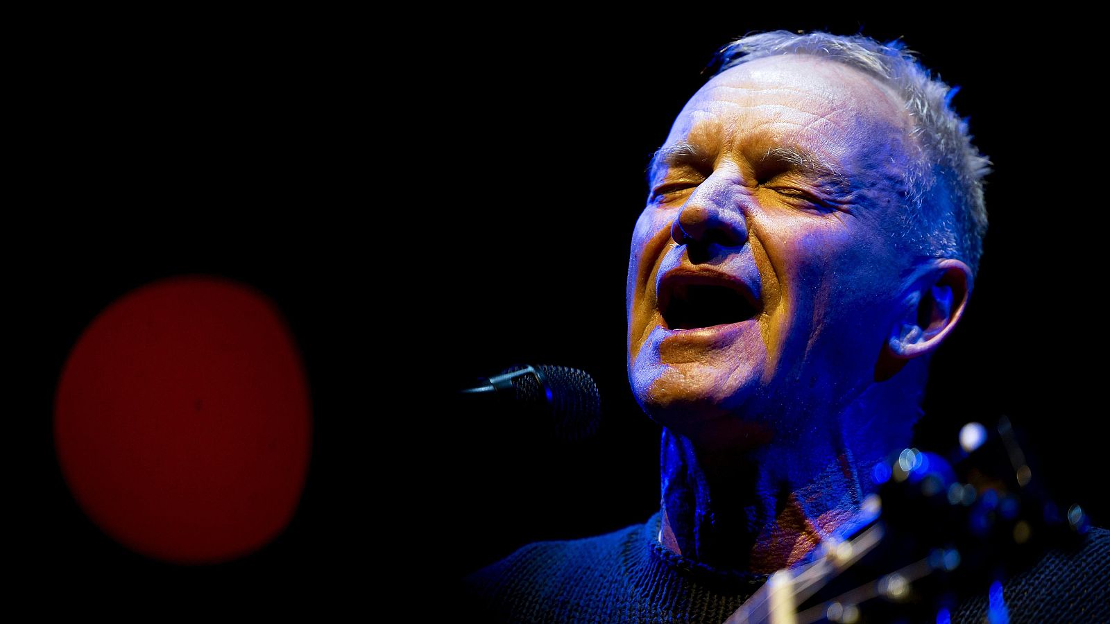 Sus compañeros de The Police demandan a Sting