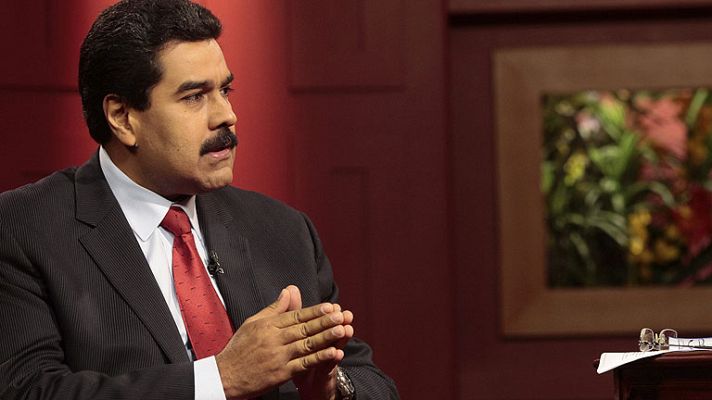 Telediario 1 - Chávez "va saliendo del postoperatorio" y entrará en una nueva fase, según Maduro