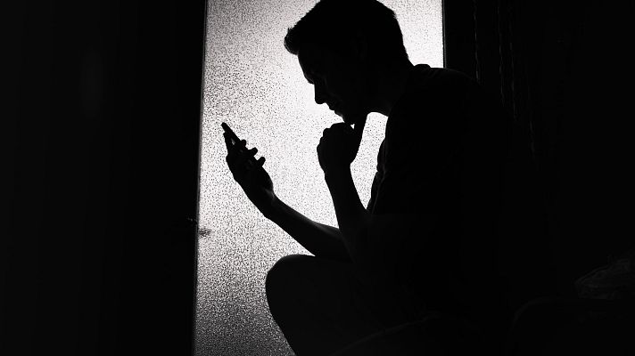 Telediario 1 - ChatGPT no es un psicólogo: los riesgos de utilizarlo como profesional de salud mental