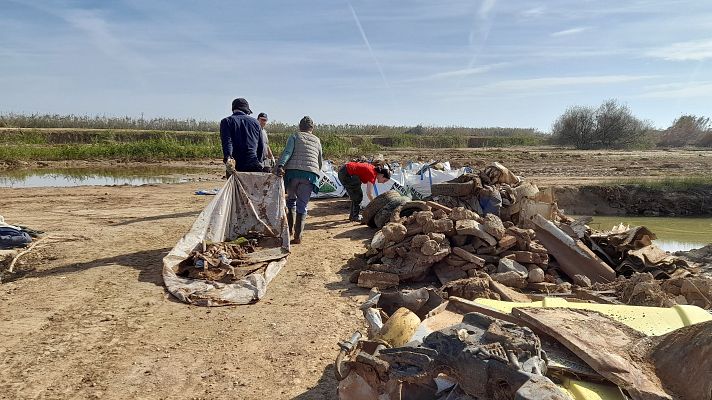 La hora de La 1 - Un vecino de Alfafar, sobre algunas zonas de su municipio 10 meses después de la dana: “Sigue exactamente igual”