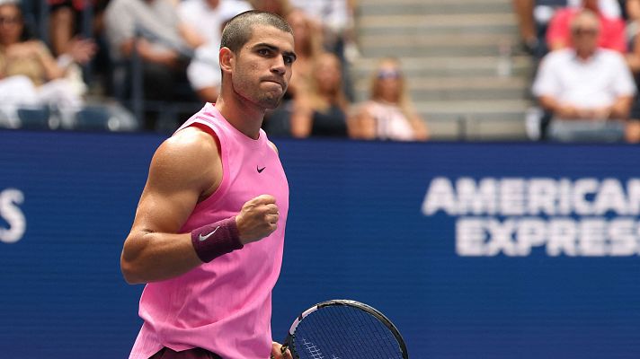 Tenis - Alcaraz vence a Darderi en tres sets y accede a octavos de final del US Open 2025