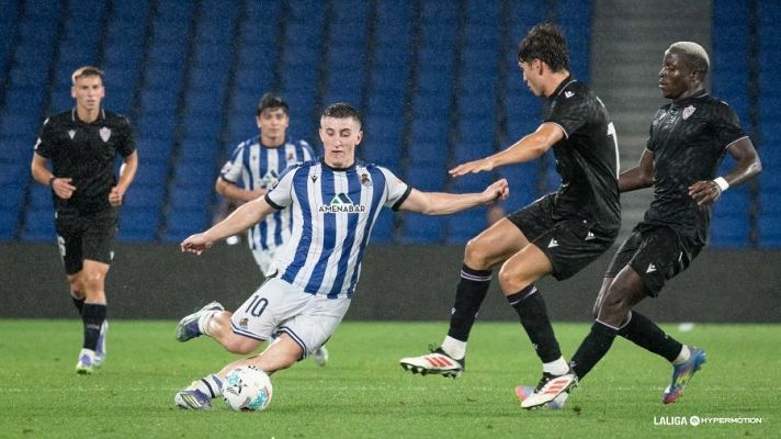 Resúmenes de LaLiga - Real Sociedad B - UD Almería: resumen del partido de la 3ª jornada de Liga | Segunda