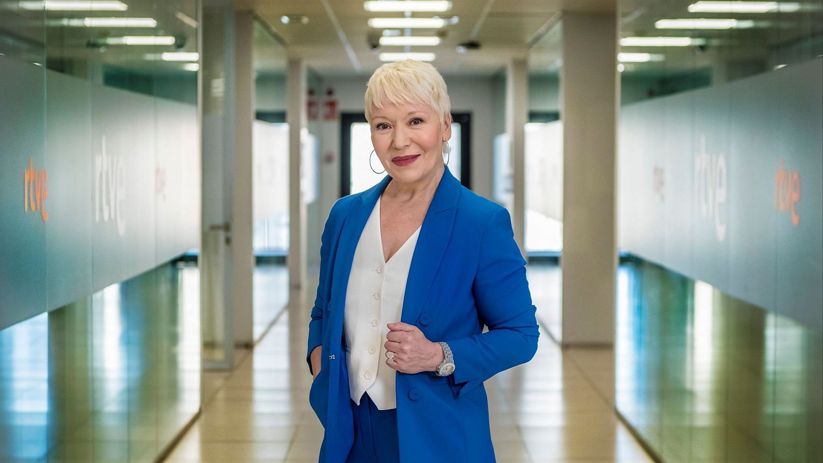 Rosa María Molló vuelve a Radio Nacional de España - Telediario Fin de Semana | Ver