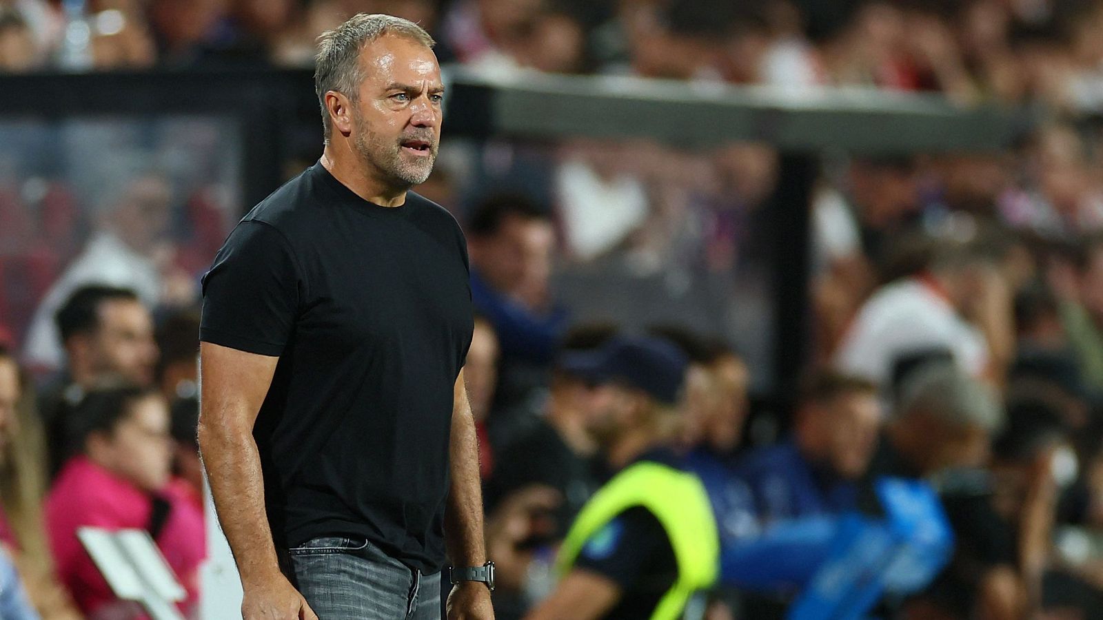 Flick, tras el empate ante el Rayo: "Lo importante es que no haya egos" - Telediario Matinal | Ver