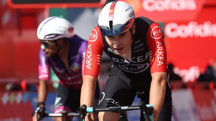 Vuelta ciclista a España - Raúl García Pierna, tras su abandono: "No tengo nada roto, pero no soy capaz de pedalear"