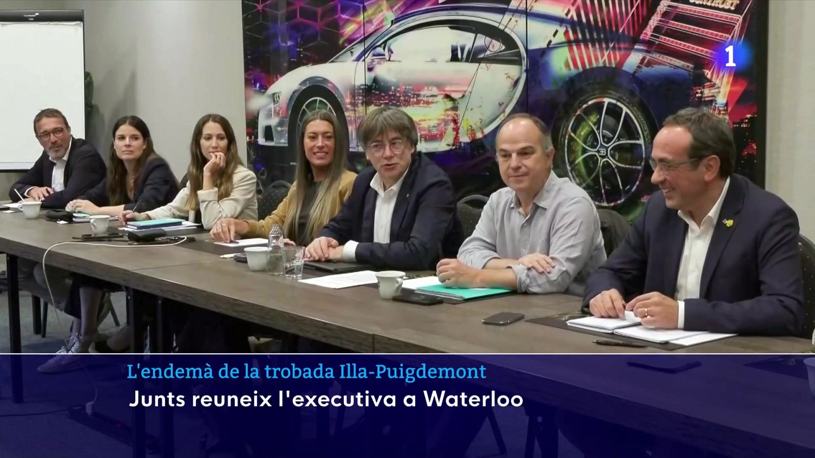 Junts es reuneix amb l'executiva a Waterloo, mentre Illa segueix amb la seva agenda