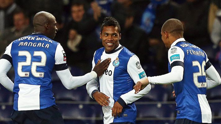 Telediario 1 - Golazo de Sandro en Portugal