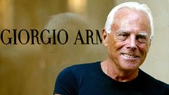 Rafael Muñoz, experto en moda: "Armani entendió su profesión más allá de Italia"