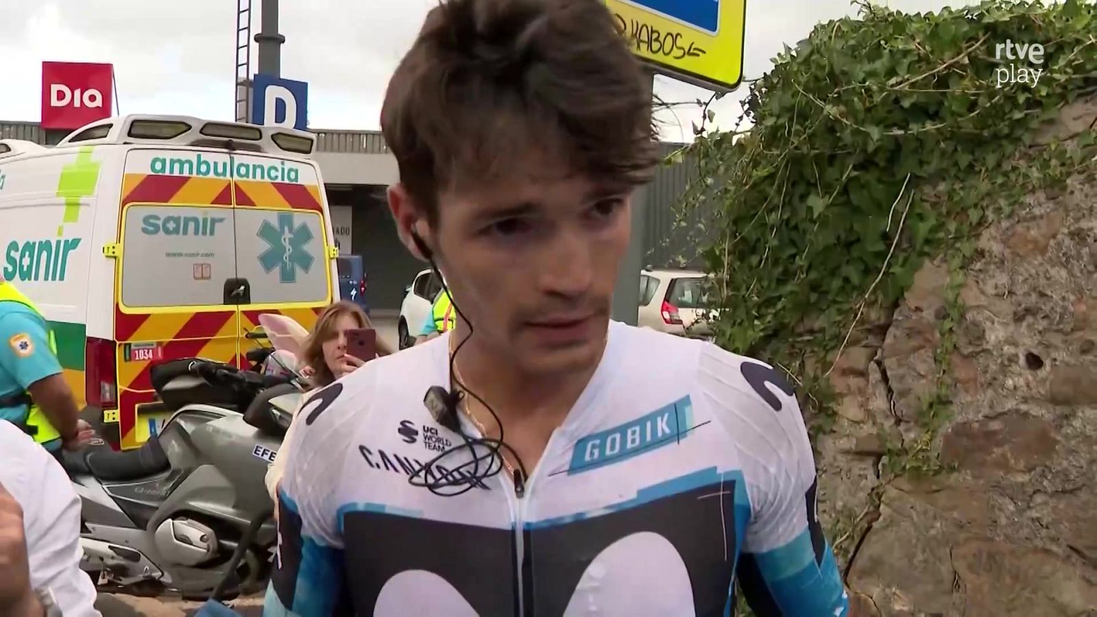 Javier Romo: "He sido mucho más generoso que Ayuso, ha estado más listo" - Vuelta ciclista a España | Ver