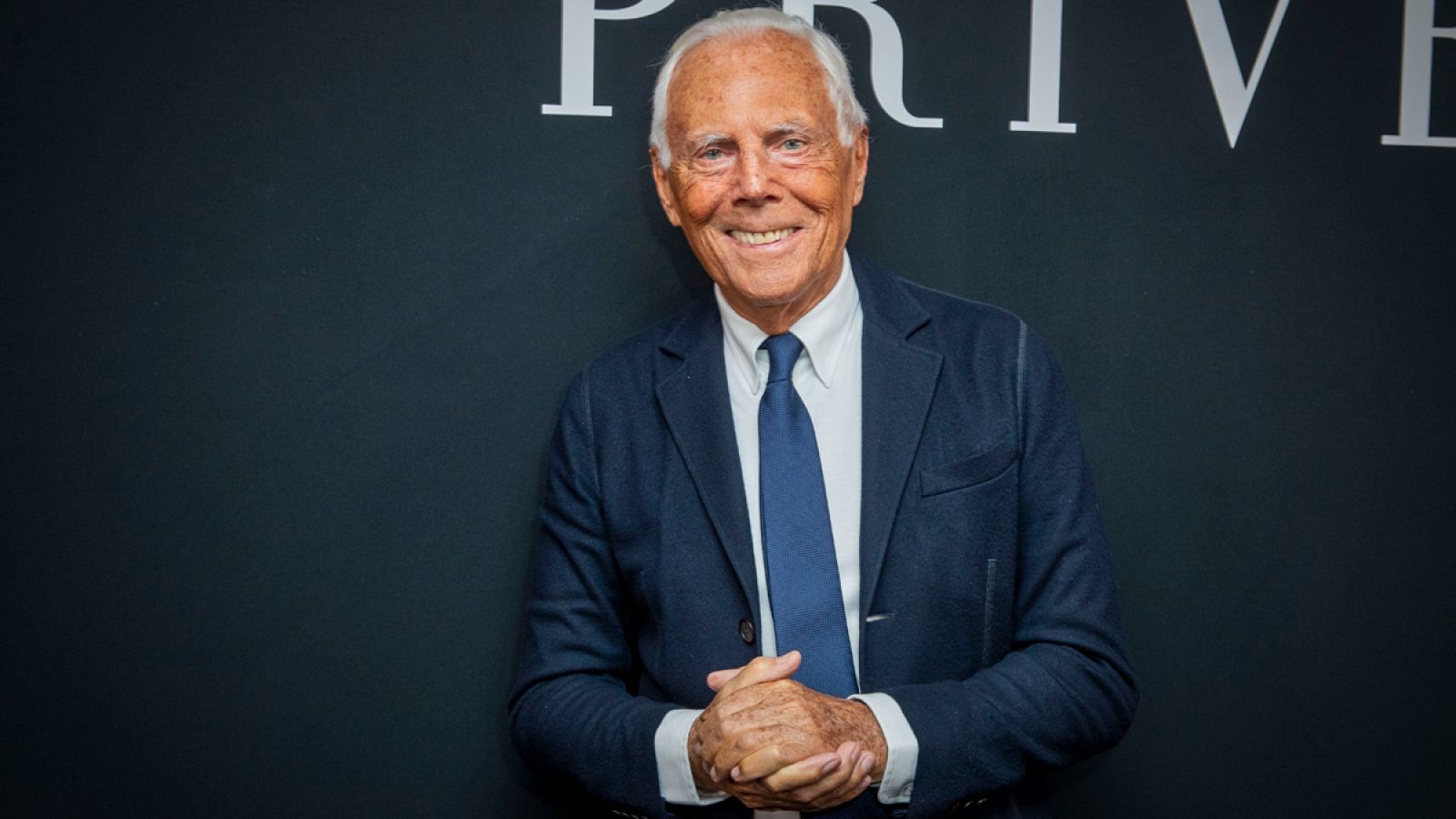 Muere el diseñador Giorgio Armani a los 91 años - La tarde en 24h | Ver