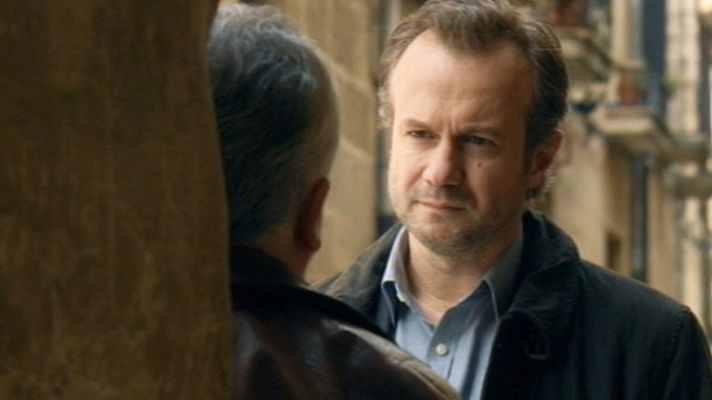 Gran Reserva - Miguel descubre el robo de Rosalía