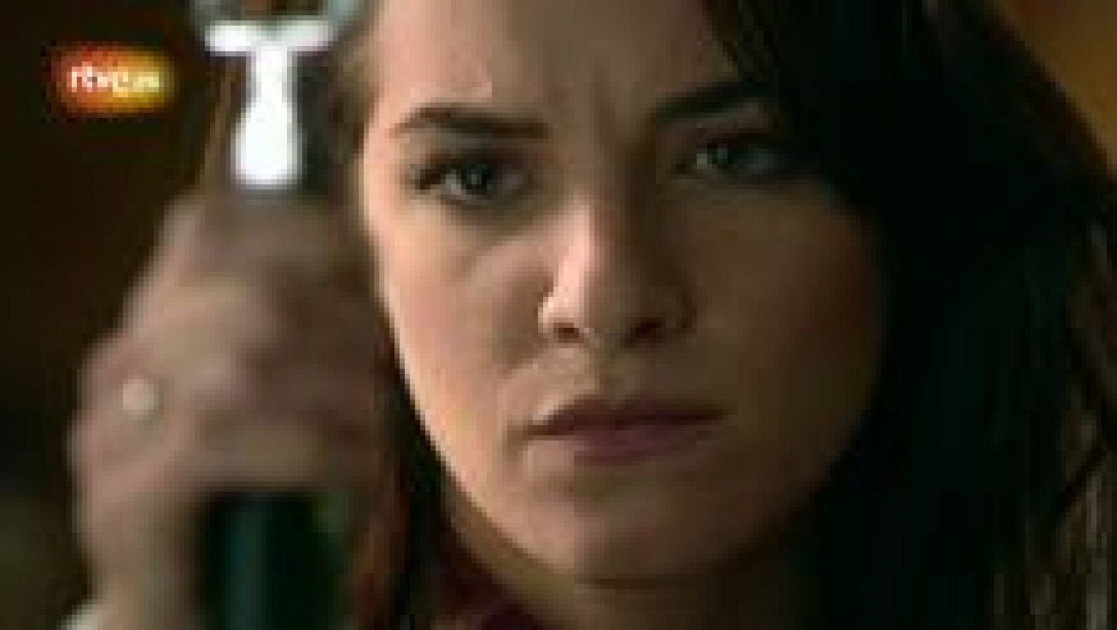 Gran Reserva - Mar a punto de ser envenenada | Ver