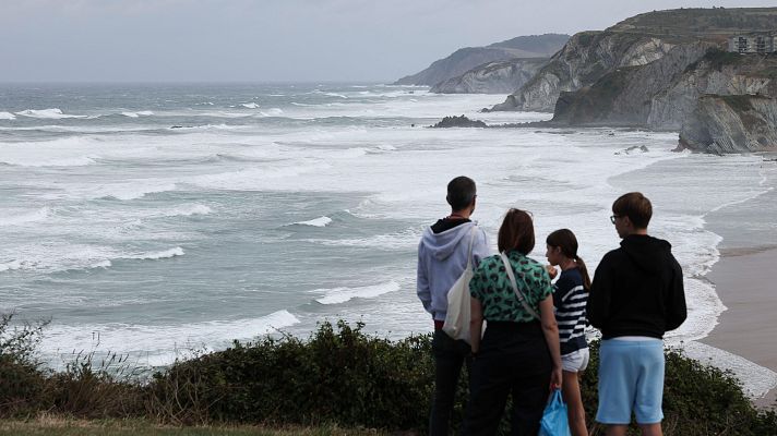 Telediario Matinal - Seis comunidades en aviso amarillo por viento, tormentas y calor este sábado