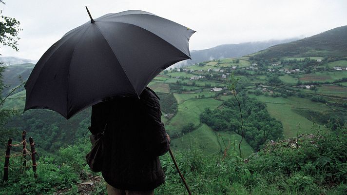 Telediario Matinal - La llegada de un frente dejará cielos nubosos y lluvias en el noroeste este domingo