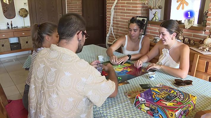 L'Informatiu - Fer vacances al setembre