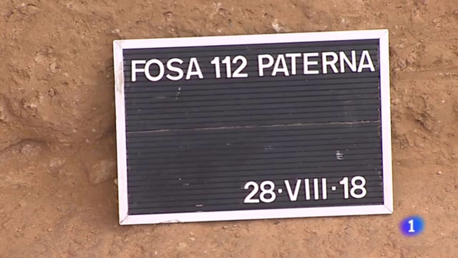 Primeros restos óseos en la fosa 112 de Paterna (Valencia) | Ver ahora