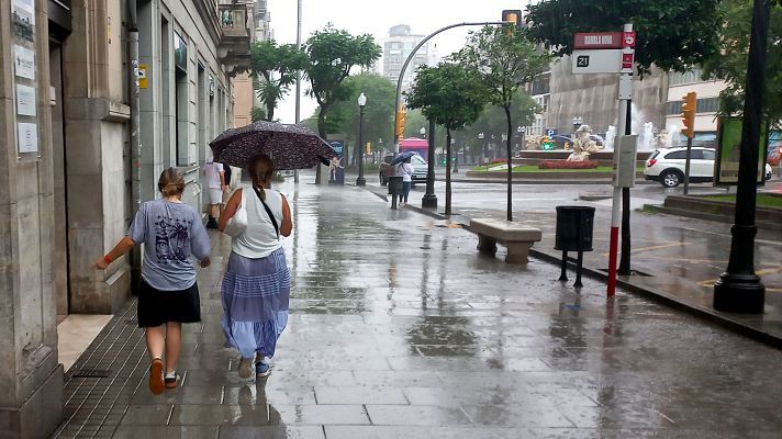 La tarde en 24h - Alicante, en aviso naranja por lluvias