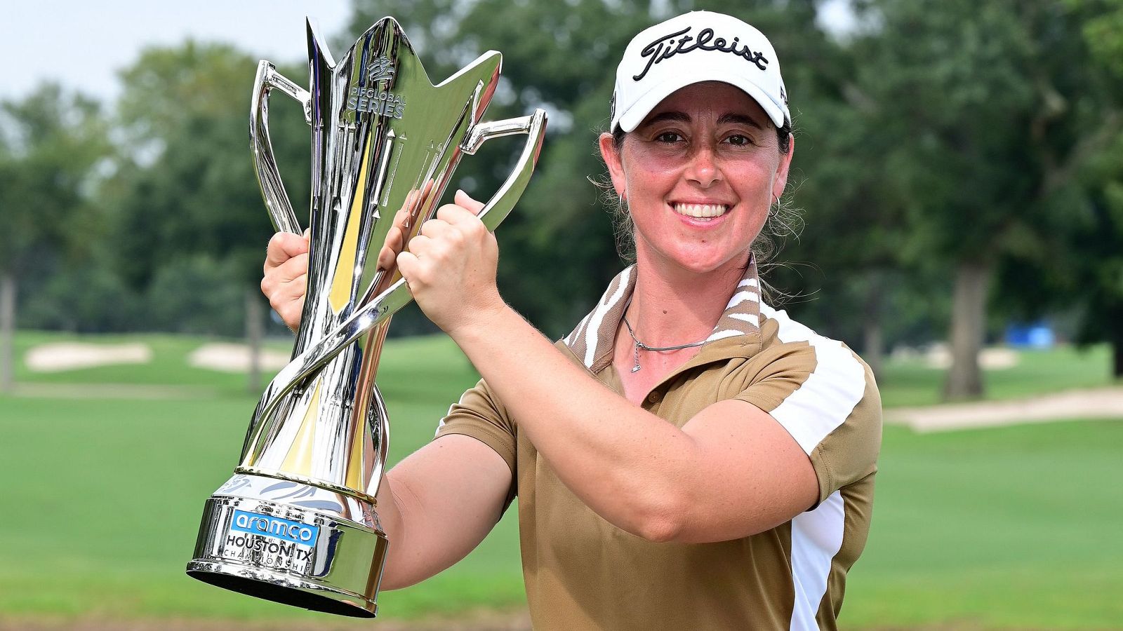 Victoria de Nuria Iturrioz en el Aramco de Houston - Golf | Ver