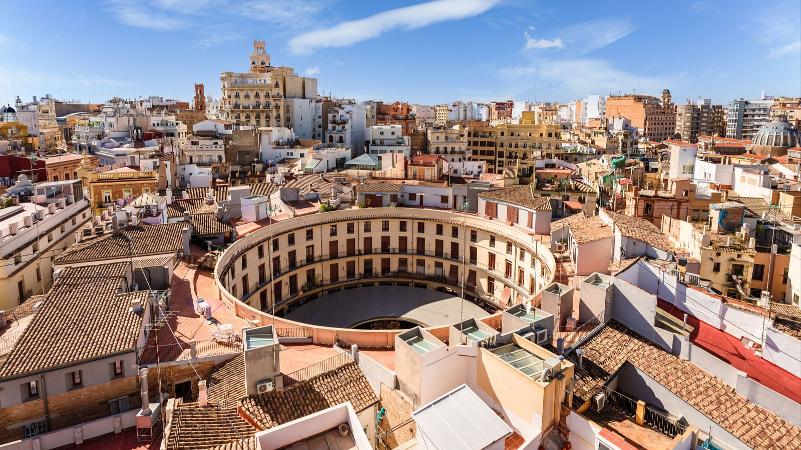 Aumenta un 24% el precio de alquiler de habitaciones - Telediario 1 | Ver