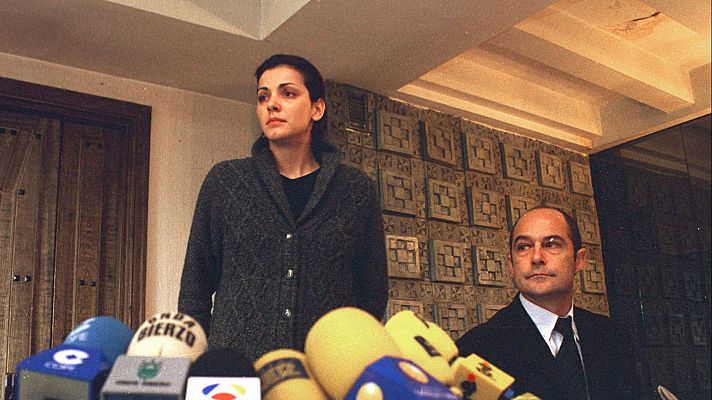 Telediario 2 - Nevenka Fernández rompe su silencio con el libro 'El poder de la verdad'