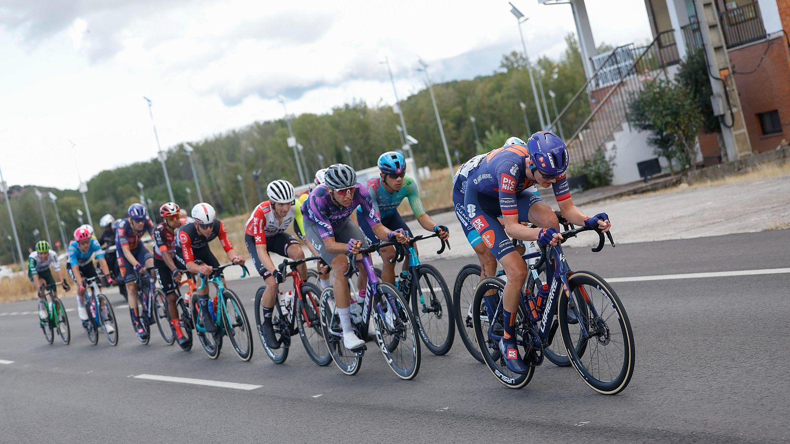 Vuelta ciclista a España 2025 -17ª etapa: O Barco de Valdeorras - Alto de El Morredero | Ver